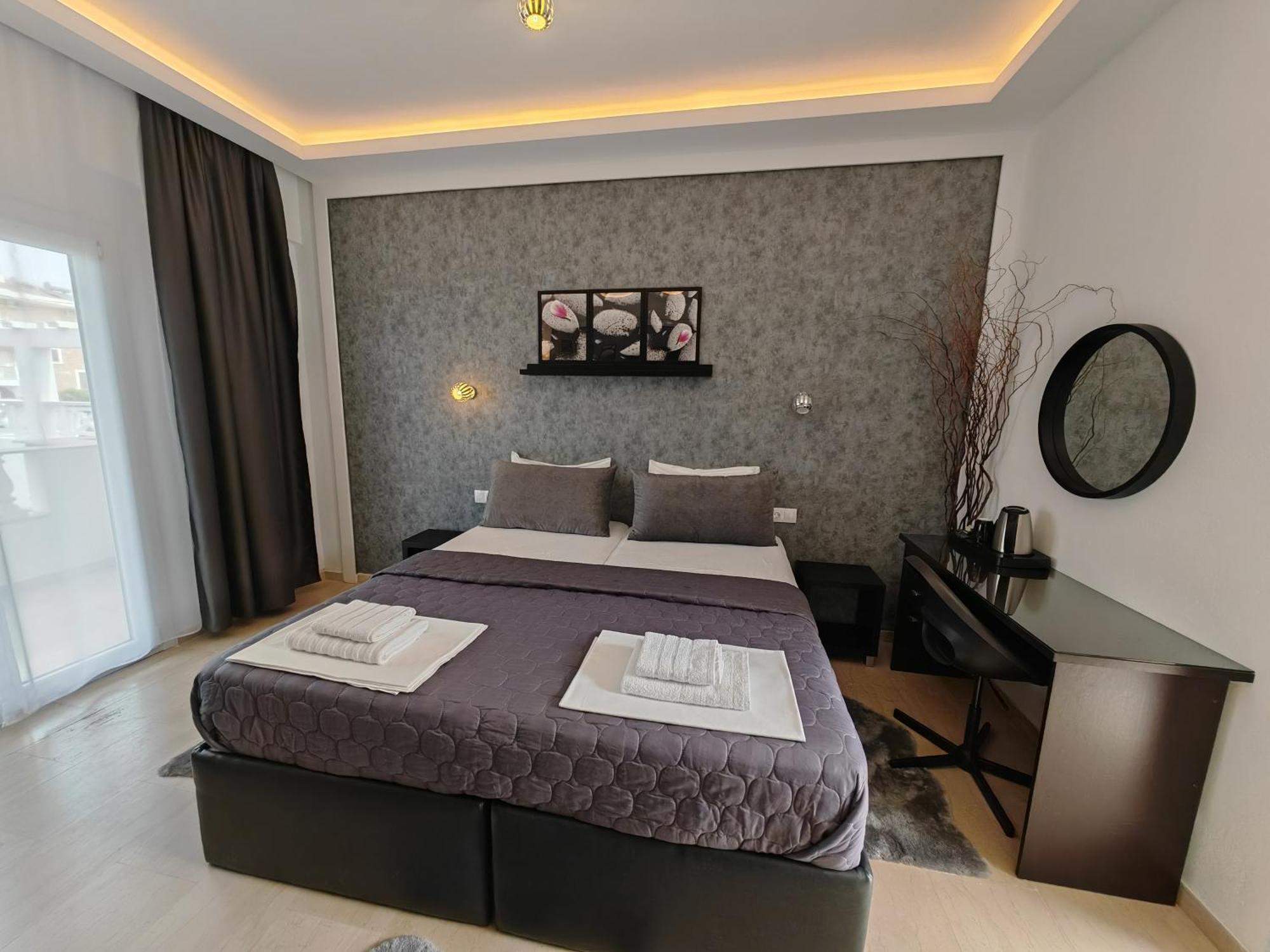 Hotel Valerios كريوبيجي المظهر الخارجي الصورة