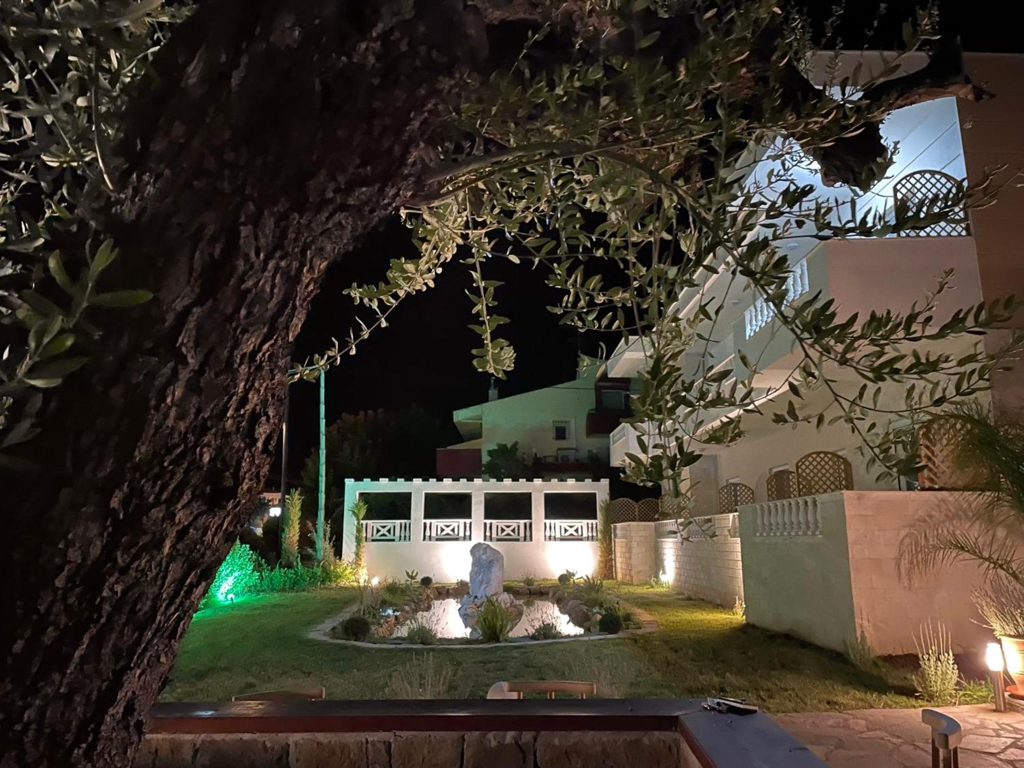 Hotel Valerios كريوبيجي المظهر الخارجي الصورة